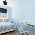 Zrodlana Two-bedroom With Balcony By Renters