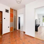 Zrodlana Two-bedroom With Balcony By Renters * Колобжег