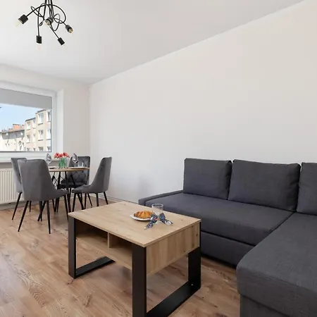 Apartament Zrodlana Two-bedroom With Balcony By Renters